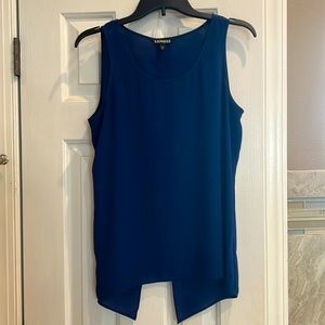 Express silky tank with split in back